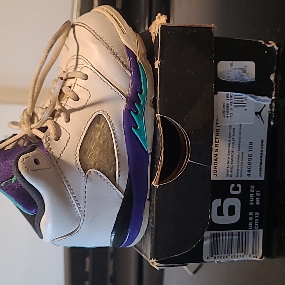 Jordan 5 "Grape" Toddler Size 6c Released 2013